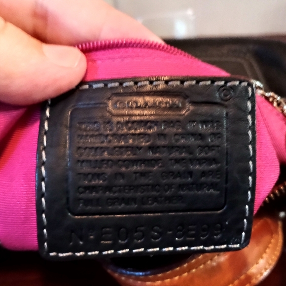 Coach Chelsea Pebble Hobo Shoulder Bag - Picture 2 of 5